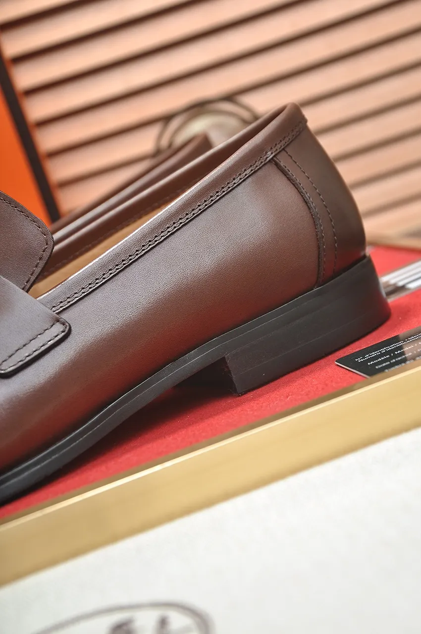 Men's shoes💰520💶[HERMES] (cowhide lining)🍀Italian top luxury🍀He does not pursue novel styles and gorgeous colors, but attracts the favor of successful men with his flawless, elegant and classic style. Formal leather shoes This very comfortable, simple and stable style allows you to easily match any style! The pattern is absolutely 1:1 refined from the original case, and we strive for excellence in materials, imported cowhide + cowhide lining💪💪💪extraordinary texture👍! .Code number: 38-45 (45 customized)